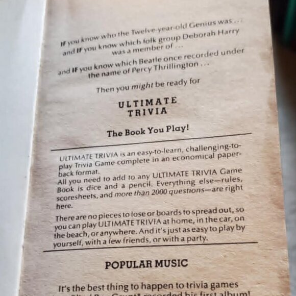 Vintage - Ultimate Trivia  The Book You Play! © 1984 - Picture 7 of 7